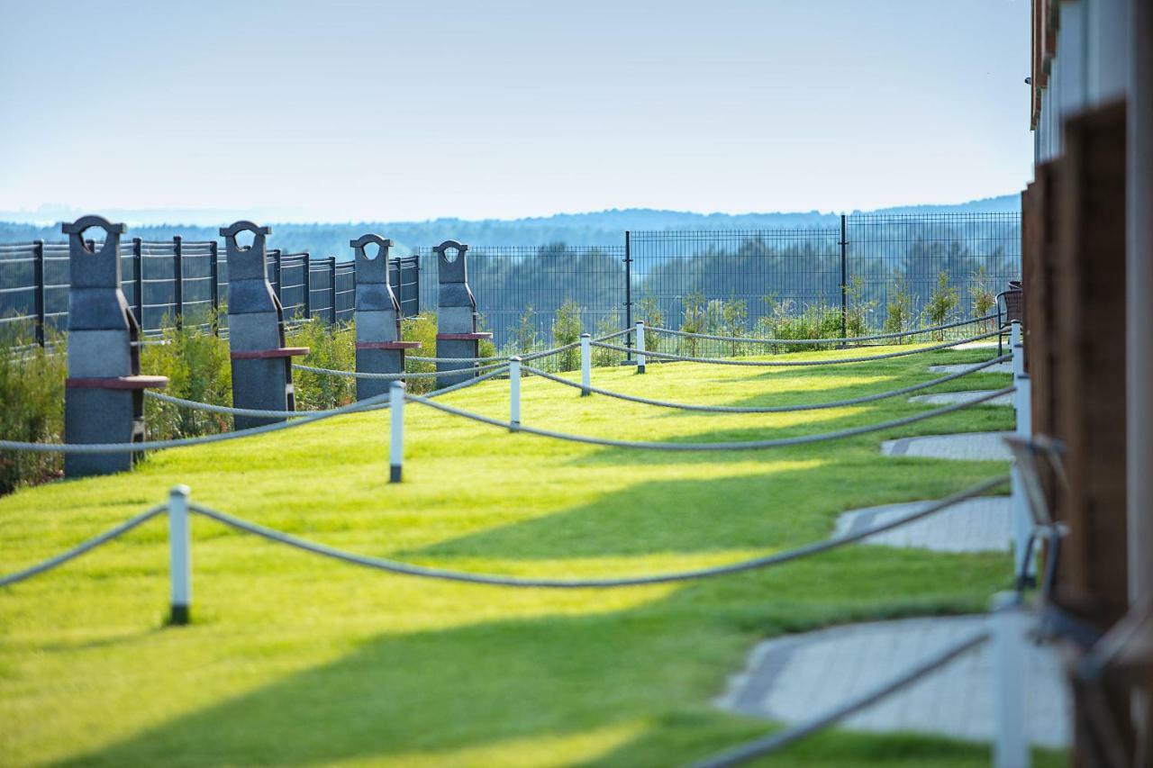 Domki Letniskowe Jastrzebia Park Jastrzębia Góra Екстериор снимка